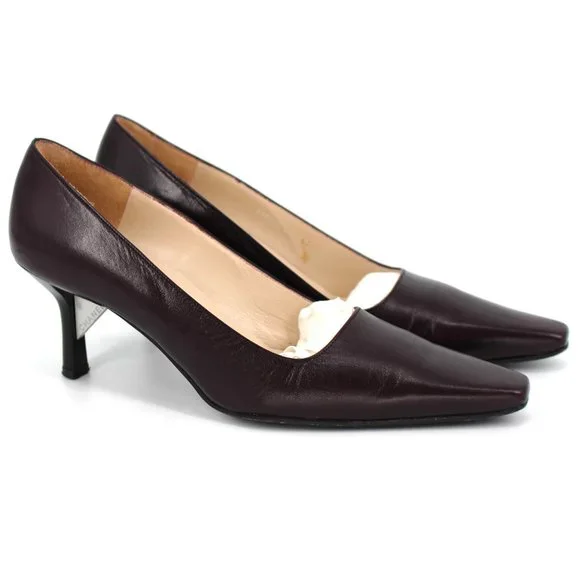 Chanel Metal Logo Leather Pumps 💯 percent Authentic - Picture 3 of 12